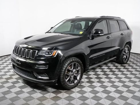 Used 2020 Jeep Grand Cherokee Limited X image 26