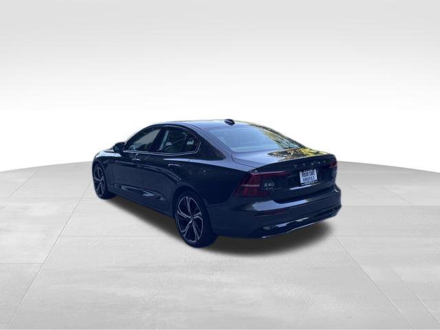 Certified 2023 Volvo S60 B5 Plus w/ Climate Package AWD/4WD image 6
