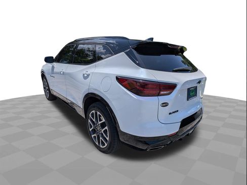 Certified 2024 Chevrolet Blazer RS w/ Driver Confidence II Package FWD image 6
