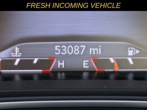 Used 2022 Jeep Cherokee Trailhawk w/ Sound & Nav Group AWD/4WD image 26