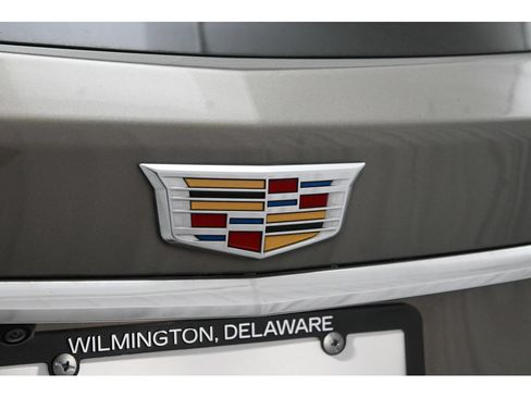 Used 2018 Cadillac XT5 Luxury w/ Driver Awareness Package FWD image 53