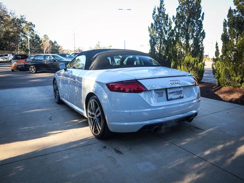 Used 2016 Audi TT 2.0T w/ Technology Package image 8