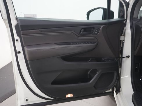 Used 2019 Honda Odyssey Touring image 23