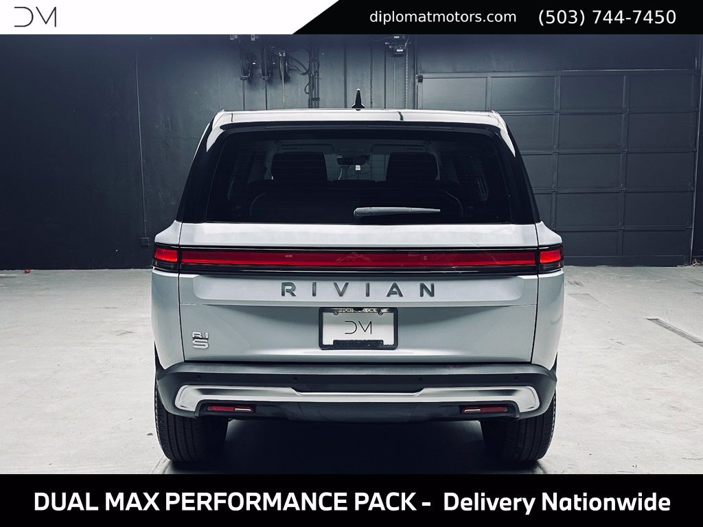 Used 2024 Rivian R1S Adventure Dual AWD/4WD image 5