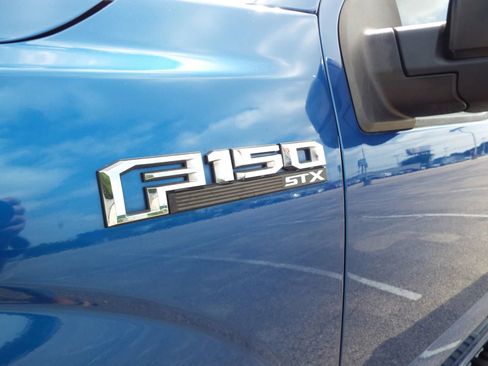 Used 2018 Ford F150 XL w/ Equipment Group 101A Mid AWD/4WD image 10