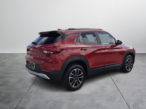 Used 2026 Chevrolet TrailBlazer LT w/ Driver Confidence Package image 5