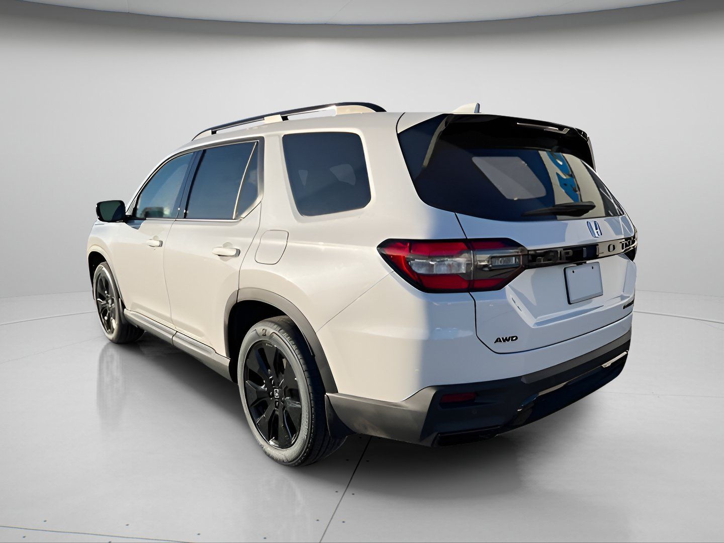 New 2026 Honda Pilot Black Edition image 6