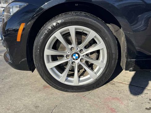 Used 2016 BMW 320i Sedan image 8