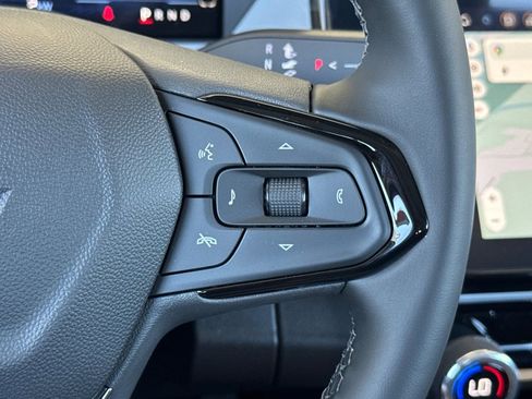 New 2027 Chevrolet Bolt LT w/ Comfort Package FWD image 28