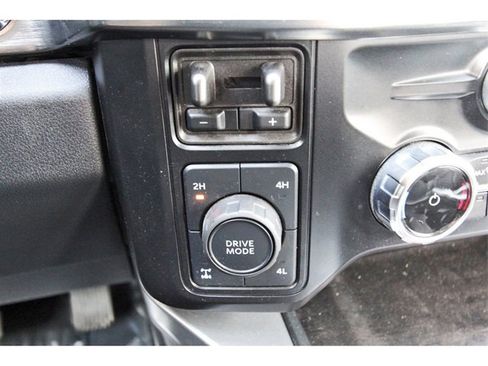 Used 2024 Ford F350 Lariat w/ Lariat Ultimate Package image 26