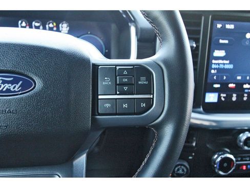 Used 2025 Ford F150 Lariat AWD/4WD image 23