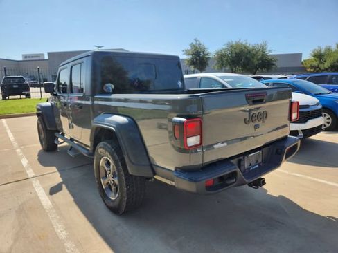 Used 2020 Jeep Gladiator Sport AWD/4WD image 3