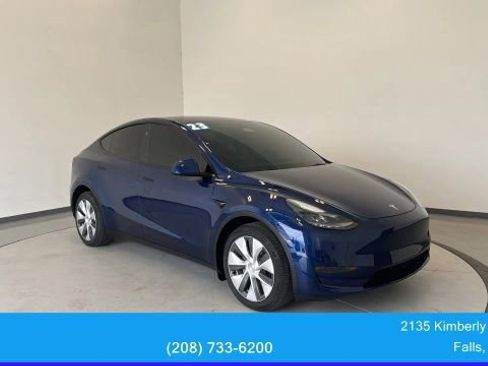 Used 2023 Tesla Model Y Long Range AWD/4WD image 1