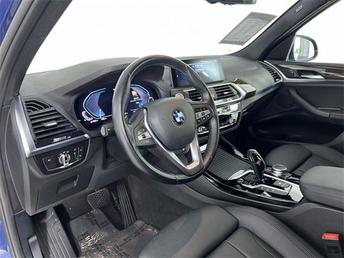 Used 2021 BMW X3 xDrive30e w/ Premium Package image 10