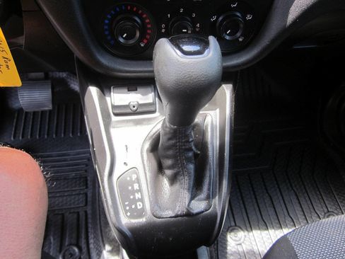 Used 2015 RAM ProMaster City Tradesman w/ Rear Back-up Camera Group FWD image 24