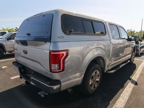 Used 2015 Ford F150 XLT image 4