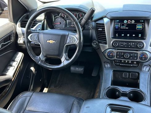 Used 2015 Chevrolet Tahoe LT w/ Luxury Package RWD image 15