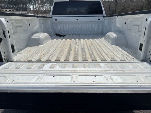 Used 2022 GMC Sierra 2500 Pro w/ Convenience Package image 23