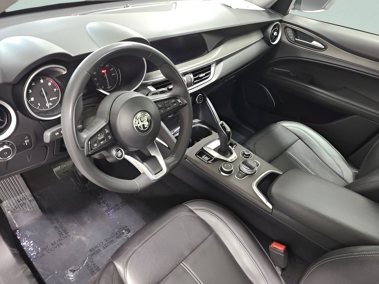 Used 2021 Alfa Romeo Stelvio Ti AWD/4WD image 23