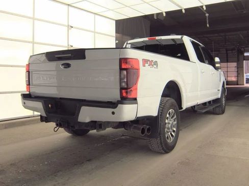 Used 2022 Ford F250 Lariat w/ Lariat Ultimate Package image 8