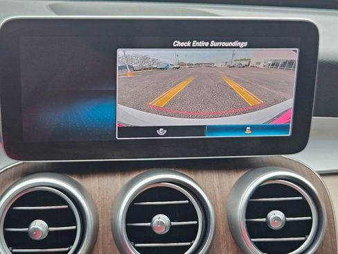 Used 2019 Mercedes-Benz C 300 Sedan image 27