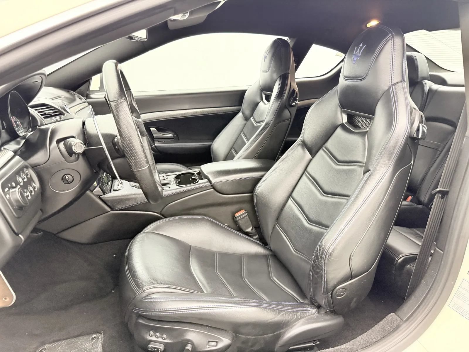 Used 2018 Maserati GranTurismo Sport RWD image 10