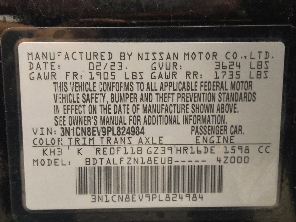 Used 2023 Nissan Versa SV FWD image 33