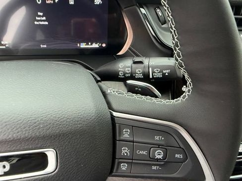 New 2026 Jeep Grand Cherokee Limited AWD/4WD image 17