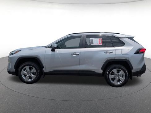 Used 2025 Toyota RAV4 XLE w/ Convenience Package FWD image 3