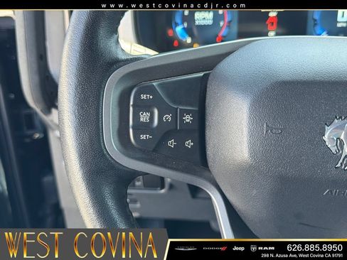 Used 2025 Ford Bronco Outer Banks AWD/4WD image 25