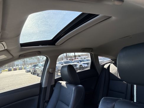 Used 2012 Honda Crosstour EX-L image 28