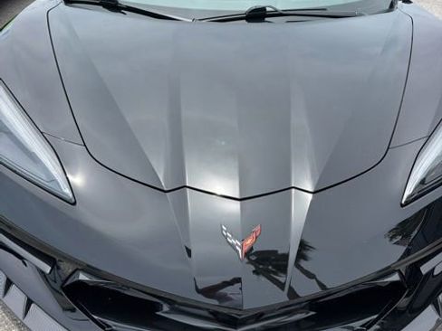 Used 2023 Chevrolet Corvette Stingray Premium Cpe w/ Z51 Performance Package RWD image 5