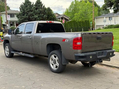Used 2012 Chevrolet Silverado 2500 LTZ w/ LTZ Plus Package AWD/4WD image 3