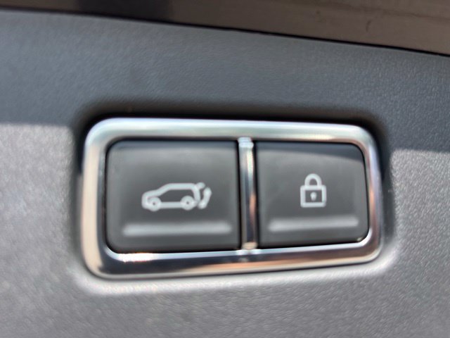 Used 2024 Kia EV9 GT-Line AWD/4WD image 17