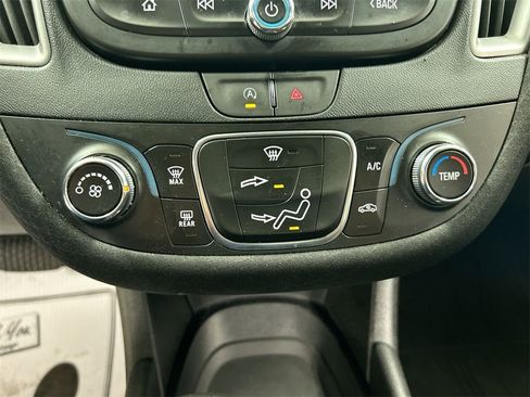 Used 2023 Chevrolet Malibu RS w/ LPO, Floor Liner Package image 16