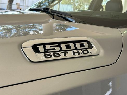 Used 2025 RAM 1500 Limited image 23