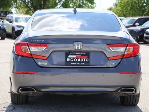 Used 2019 Honda Accord Touring image 10
