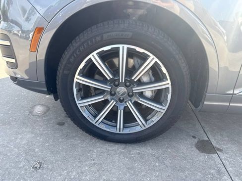 Used 2017 Audi Q7 3.0T Premium Plus AWD/4WD image 9
