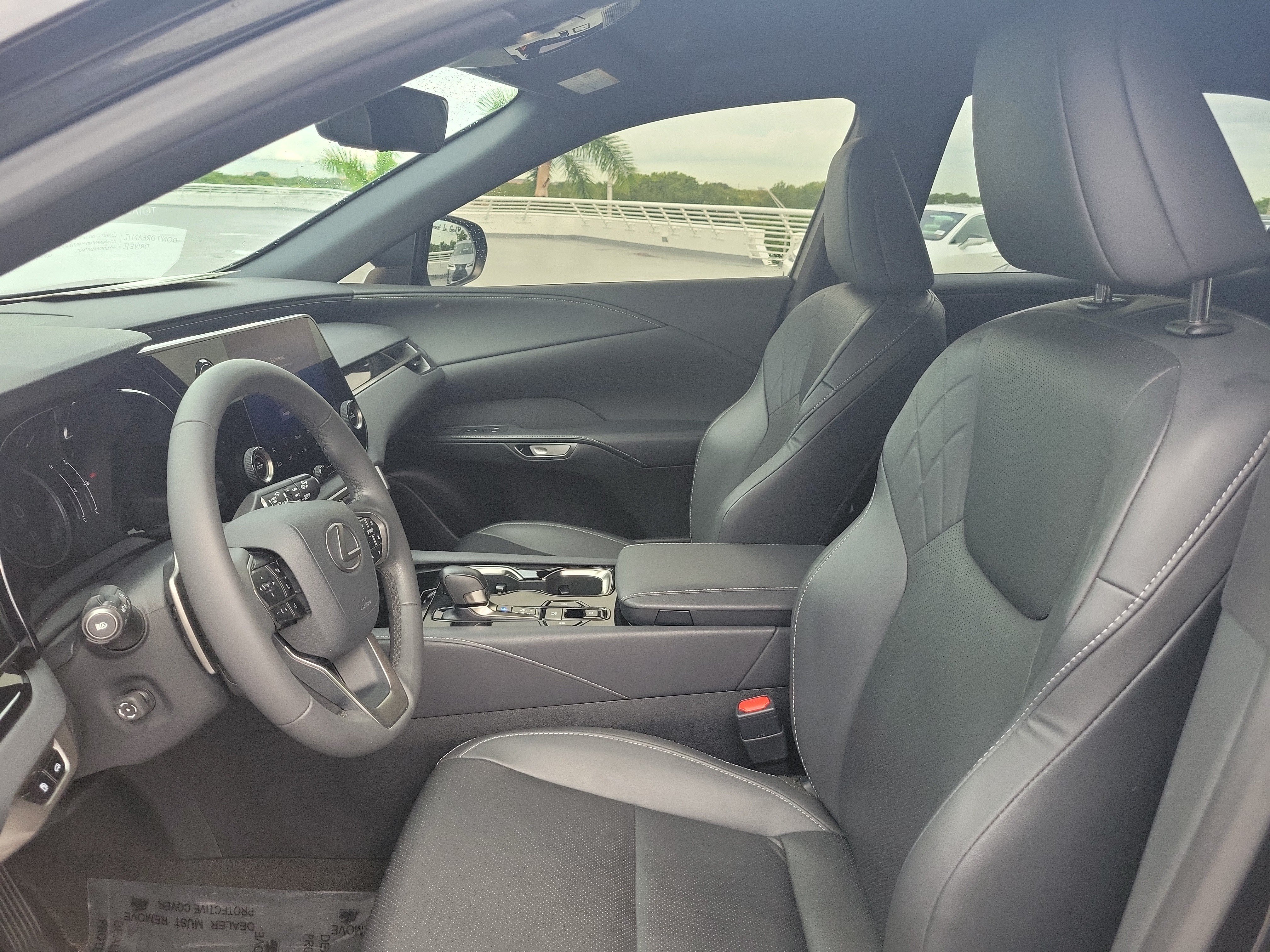 Used 2024 Lexus RX 350 FWD w/ Technology Package image 21