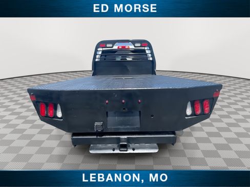 Used 2024 RAM 2500 Tradesman w/ Chrome Appearance Group AWD/4WD image 7