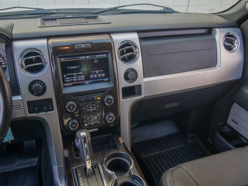Used 2014 Ford F150 Platinum image 25