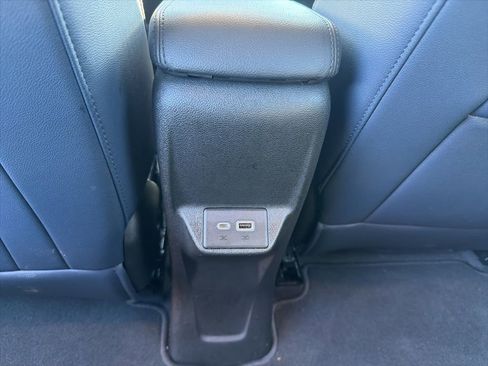 Used 2022 Chevrolet Bolt EUV Premier w/ Sun & Sound Package image 27