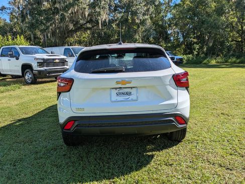 New 2026 Chevrolet Trax LS w/ Driver Confidence Package image 5