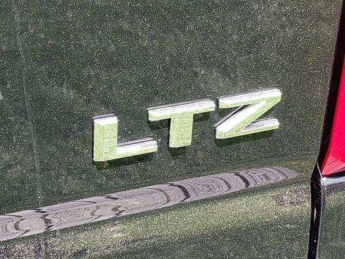 Used 2022 Chevrolet Silverado 3500 LTZ w/ LTZ Texas Edition image 6