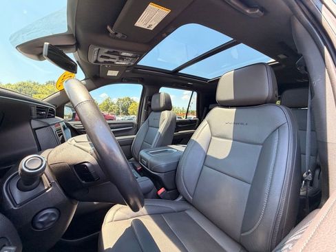 Used 2022 GMC Yukon Denali AWD/4WD image 24
