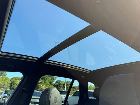 Used 2024 BMW X5 xDrive40i w/ M Sport Package image 41