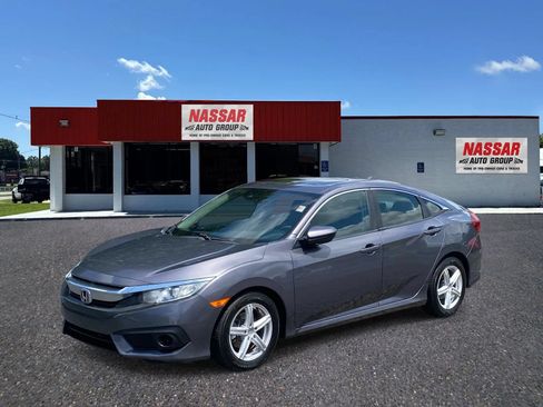 Used 2017 Honda Civic EX image 1