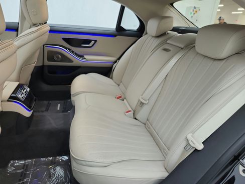Used 2023 Mercedes-Benz S 500 4MATIC image 13
