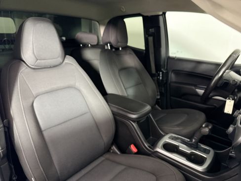 Used 2019 Chevrolet Colorado LT w/ Safety Package AWD/4WD image 35