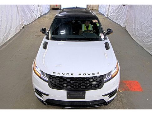 Used 2023 Land Rover Range Rover Velar R-Dynamic S AWD/4WD image 2
